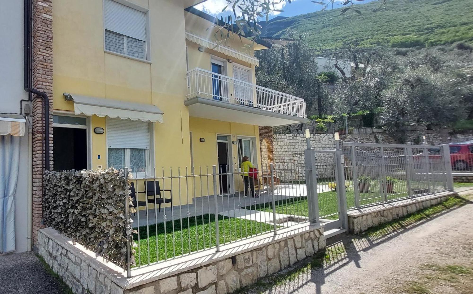 Marigarda Apartments أسينزا دي برينزون المظهر الخارجي الصورة